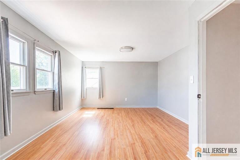 Photo 23 of 16 W Susan Street, Hazlet NJ 07730, Hazlet, NJ