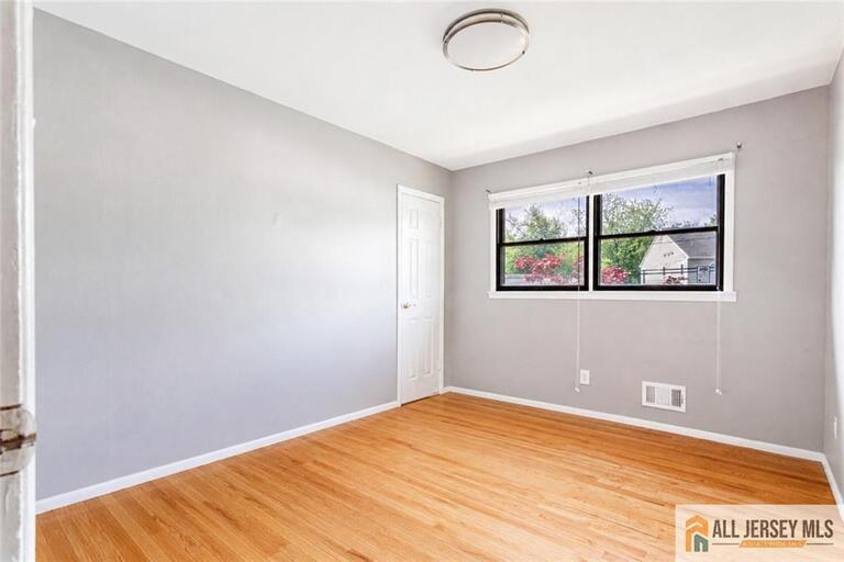 Photo 18 of 16 W Susan Street, Hazlet NJ 07730, Hazlet, NJ