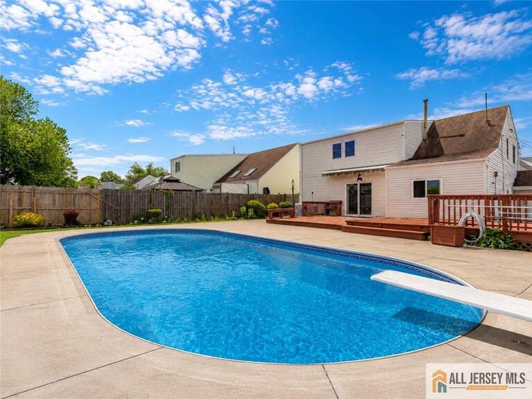 Photo 35 of 16 W Susan Street, Hazlet NJ 07730, Hazlet, NJ