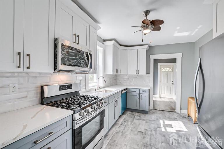 Photo 9 of 43 Saint Ann Street, Carteret NJ 07008, Carteret, NJ