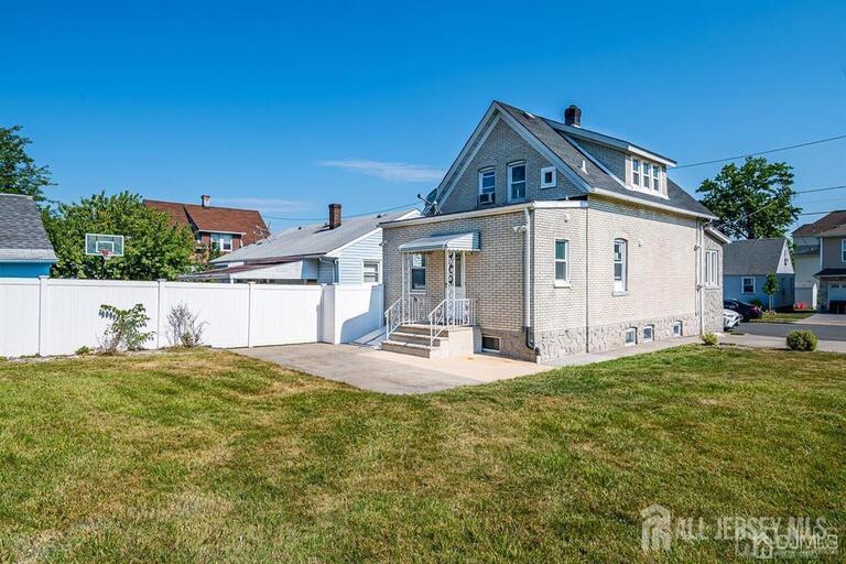 Photo 24 of 43 Saint Ann Street, Carteret NJ 07008, Carteret, NJ