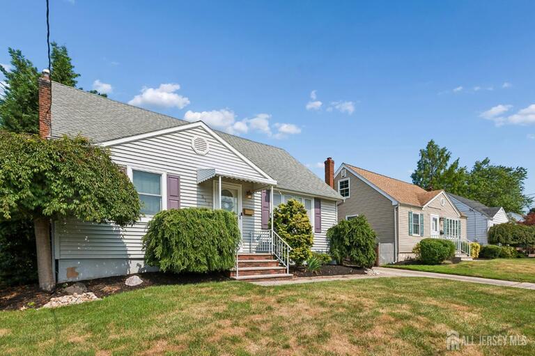 Photo 3 of 517 Joseph Avenue, Woodbridge Proper NJ 07095, Woodbridge Proper, NJ