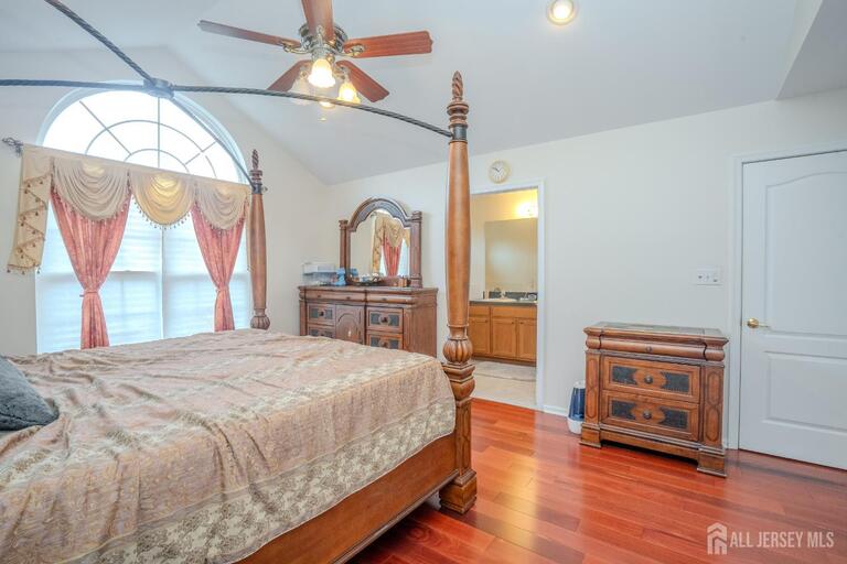 Photo 18 of 1101 Cottonwood Court, North Brunswick NJ 08902, North Brunswick, NJ