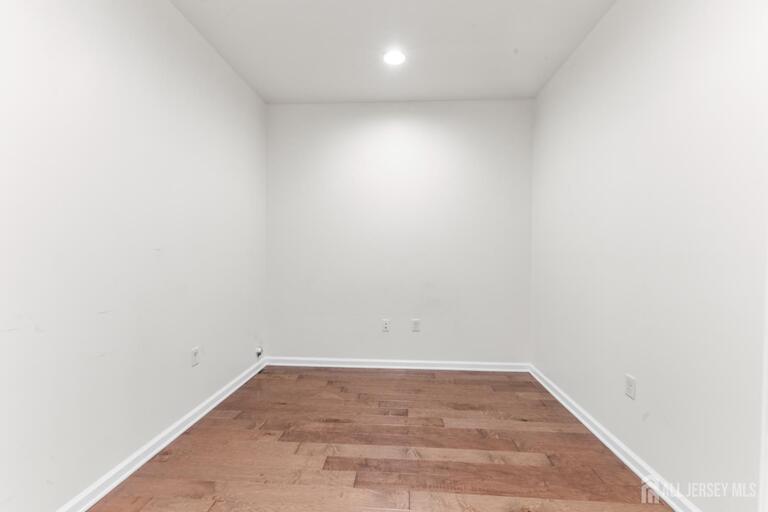 Photo 13 of 135 Savoth Lane, Colonia NJ 07067, Colonia, NJ