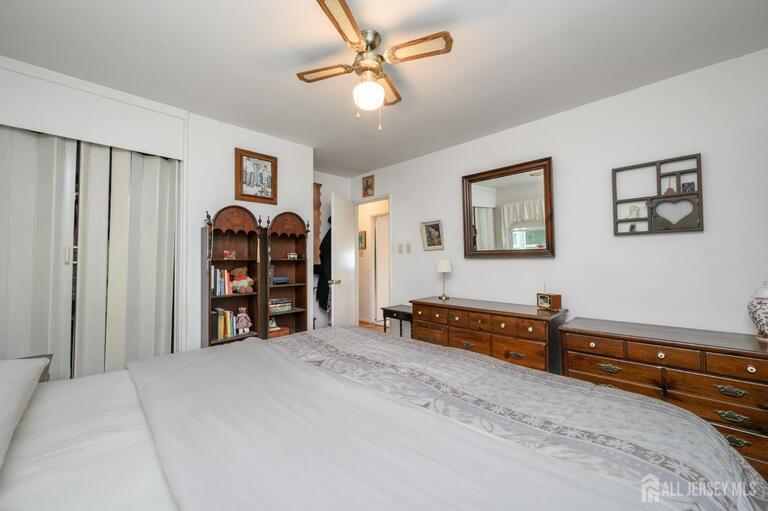 Photo 23 of 405 Magnolia Road, Mount Laurel NJ 08054, Mount Laurel, NJ
