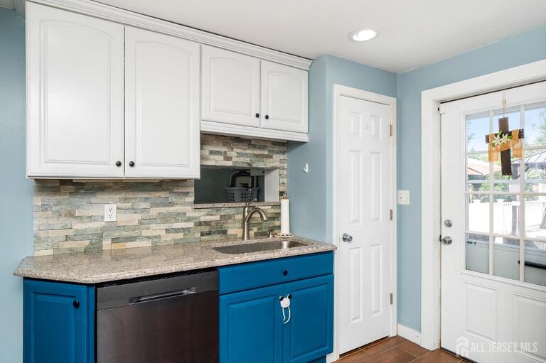 Photo 34 of 400 Monmouth Street, Hightstown NJ 08520, Hightstown, NJ