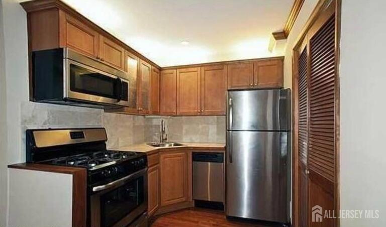 Photo 4 of 68 5th Street # 7, Highlands NJ 07732, Highlands, NJ