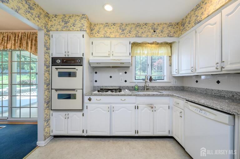 Photo 10 of 3217 Clark Lane, South Plainfield NJ 07080, South Plainfield, NJ