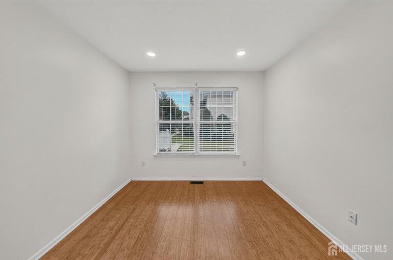 Photo 14 of 167 Vasser Drive, Piscataway NJ 08854, Piscataway, NJ