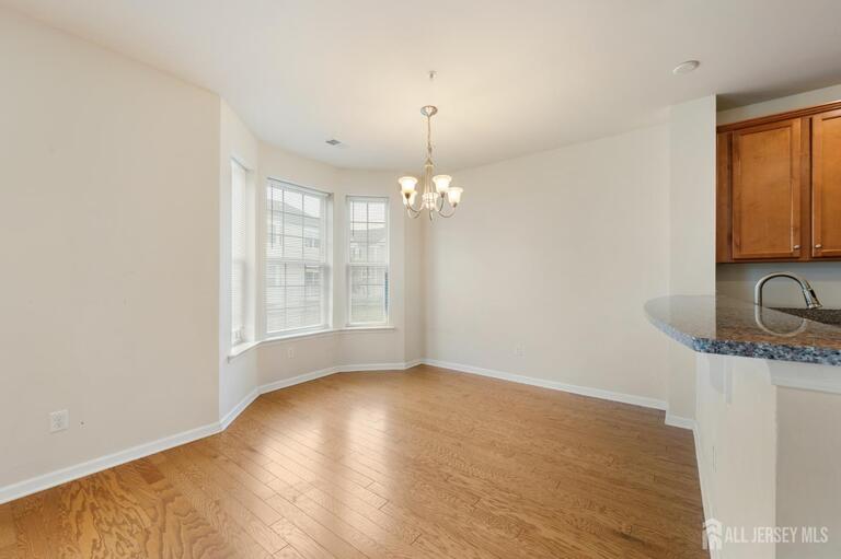 Photo 18 of 1423 Hudson Circle # 1423, Highland Park NJ 08904, Highland Park, NJ