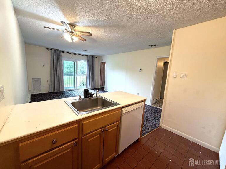 Photo 8 of 278 Crosse Drive # 2G, Monroe NJ 08831, Monroe, NJ