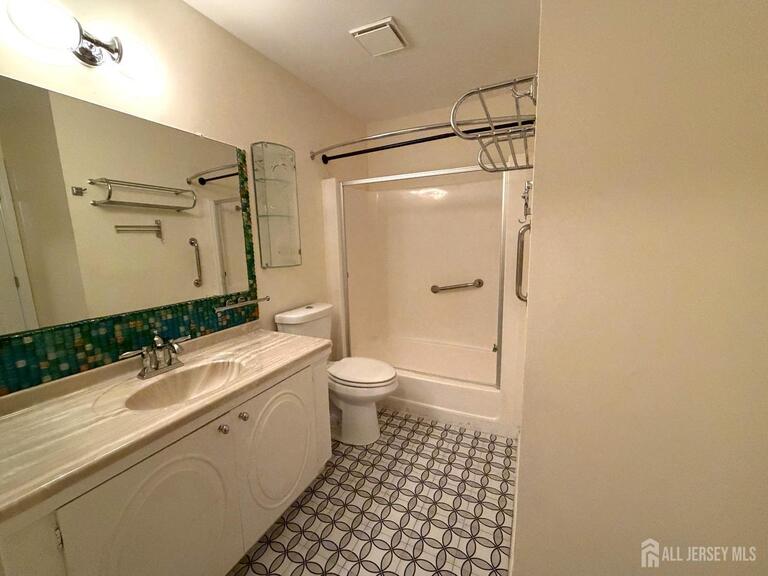 Photo 12 of 278 Crosse Drive # 2G, Monroe NJ 08831, Monroe, NJ