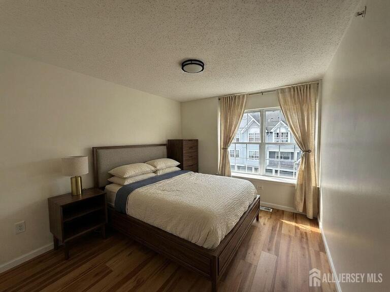 Photo 24 of 122 Prestwick Way, Edison NJ 08820, Edison, NJ