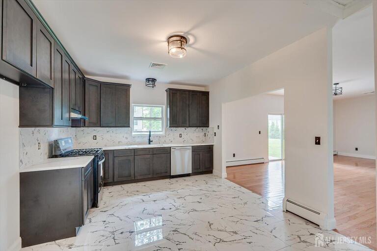 Photo 10 of 120 Codington Avenue, Franklin Twsp NJ 08873, Franklin Twsp, NJ