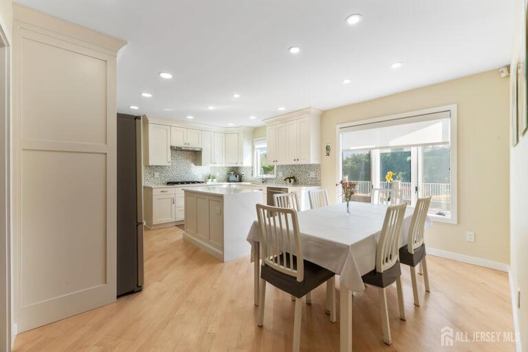 Photo 11 of 990 Hoover Drive, North Brunswick NJ 08902, North Brunswick, NJ