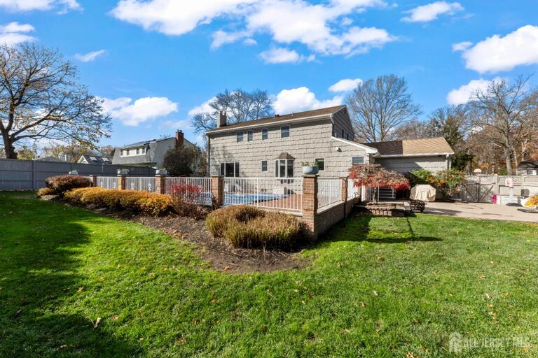 Photo 36 of 990 Hoover Drive, North Brunswick NJ 08902, North Brunswick, NJ