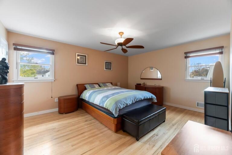 Photo 19 of 990 Hoover Drive, North Brunswick NJ 08902, North Brunswick, NJ