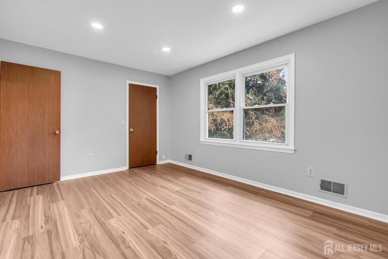 Photo 17 of 14 Dayton Avenue, Middlesex NJ 08846, Middlesex, NJ
