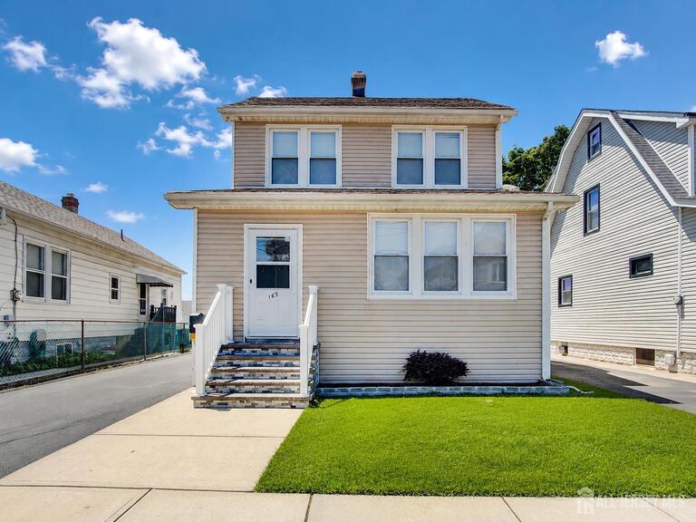 Photo 2 of 165 randolph Street, Carteret NJ 07008, Carteret, NJ