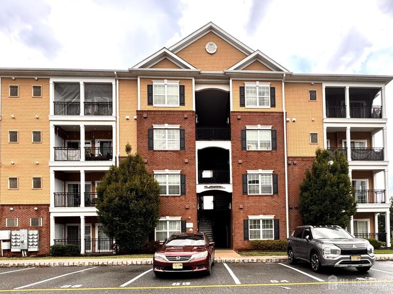 Photo 2 of 618 Strassle Way, South Plainfield NJ 07080, South Plainfield, NJ