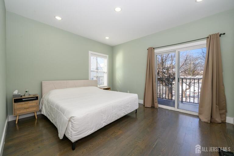 Photo 13 of 197 Garfield Avenue, Jersey City NJ 07305, Jersey City, NJ