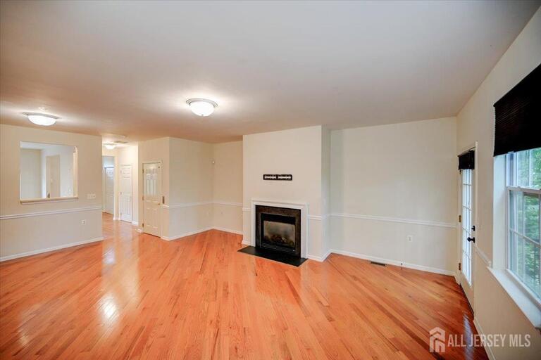 Photo 10 of 12 Jensen Court, Old Bridge NJ 08857, Old Bridge, NJ
