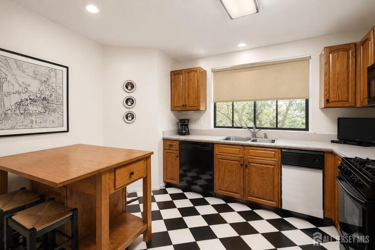 Photo 23 of 460 Sayre Drive, Plainsboro NJ 08540, Plainsboro, NJ