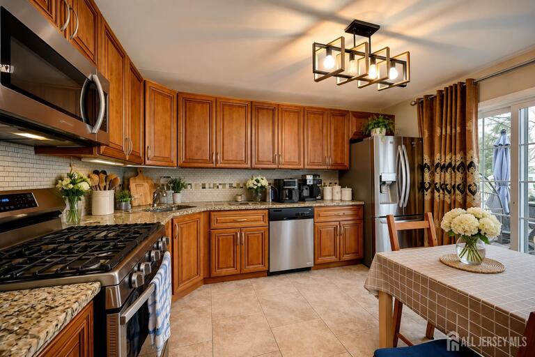 Photo 8 of 22 Borell Square, Parlin NJ 08859, Parlin, NJ