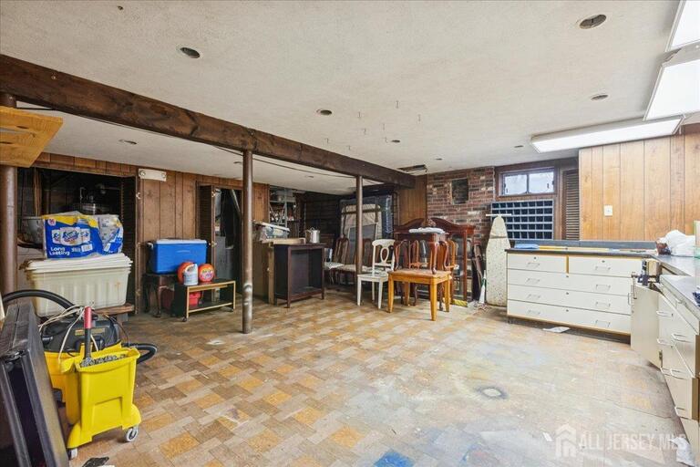 Photo 16 of 28 Debra Place, Sewaren NJ 07077, Sewaren, NJ