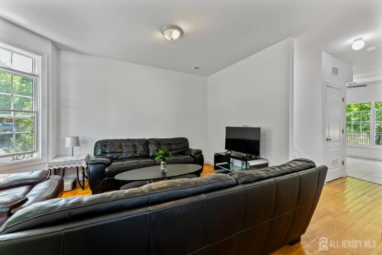 Photo 4 of 9 Perry L Drew Place, Hightstown NJ 08520, Hightstown, NJ