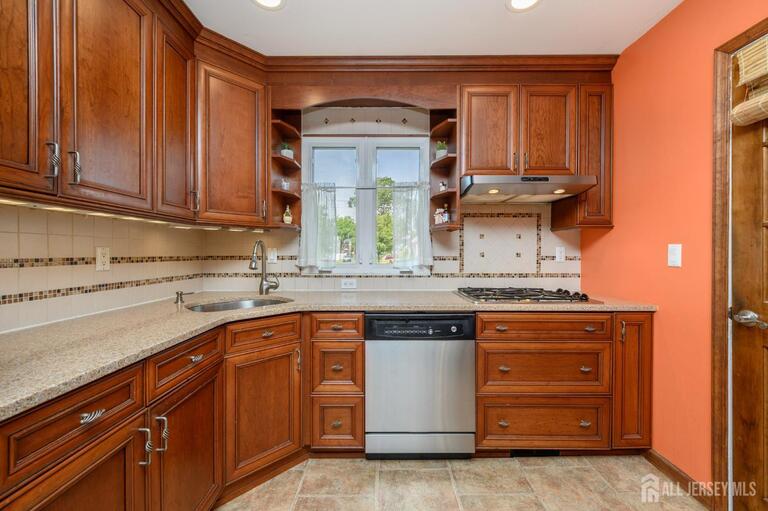 Photo 10 of 230 Jones Place, Rahway NJ 07065, Rahway, NJ