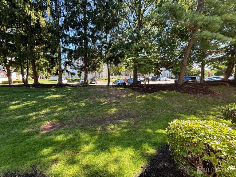 Photo 19 of 279 Kempsey Drive, North Brunswick NJ 08902, North Brunswick, NJ