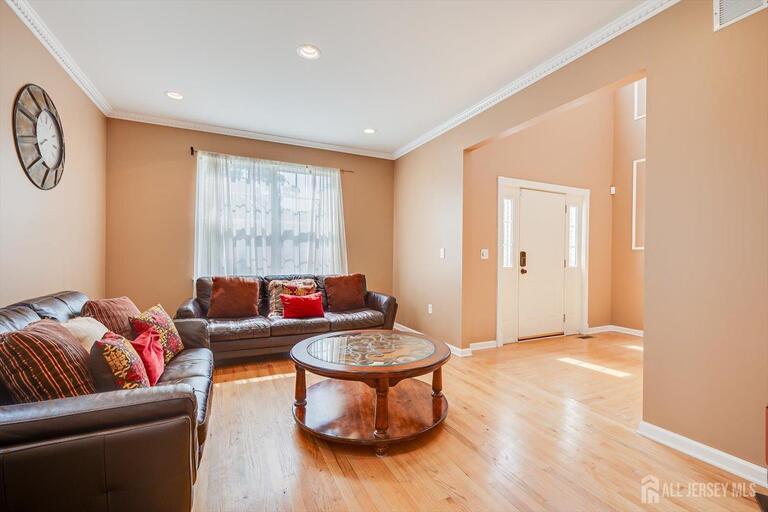 Photo 3 of 103 Timberhill Drive, Franklin Twsp NJ 08823, Franklin Twsp, NJ