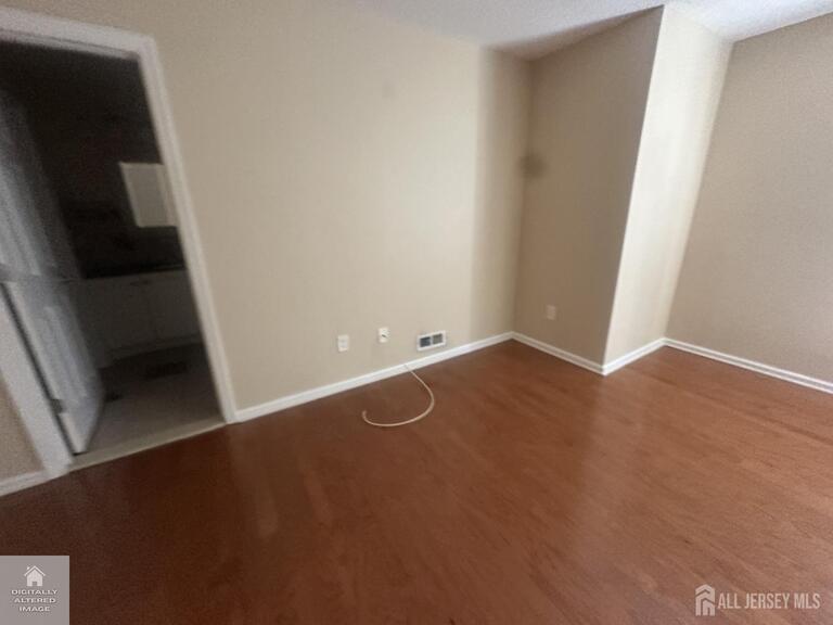 Photo 8 of 74 Carriage Place, Edison NJ 08820, Edison, NJ
