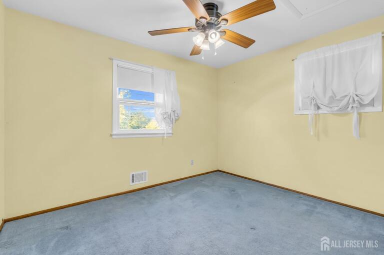 Photo 34 of 140 Camelot Drive, Port Reading NJ 07064, Port Reading, NJ