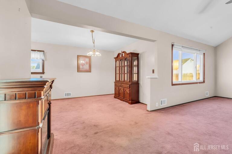 Photo 15 of 140 Camelot Drive, Port Reading NJ 07064, Port Reading, NJ
