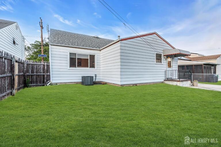 Photo 50 of 140 Camelot Drive, Port Reading NJ 07064, Port Reading, NJ