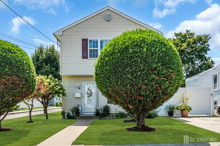 Photo 1 of 425 Thomas Street, Perth Amboy NJ 08861, Perth Amboy, NJ