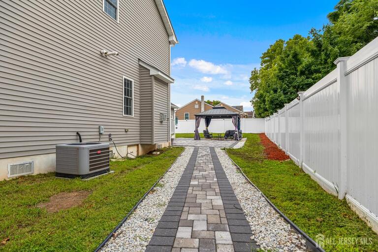 Photo 35 of 586 Dial Avenue, Piscataway NJ 08854, Piscataway, NJ