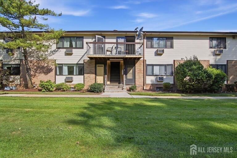 Photo 1 of 903 Cricket Lane, Woodbridge Proper NJ 07095, Woodbridge Proper, NJ