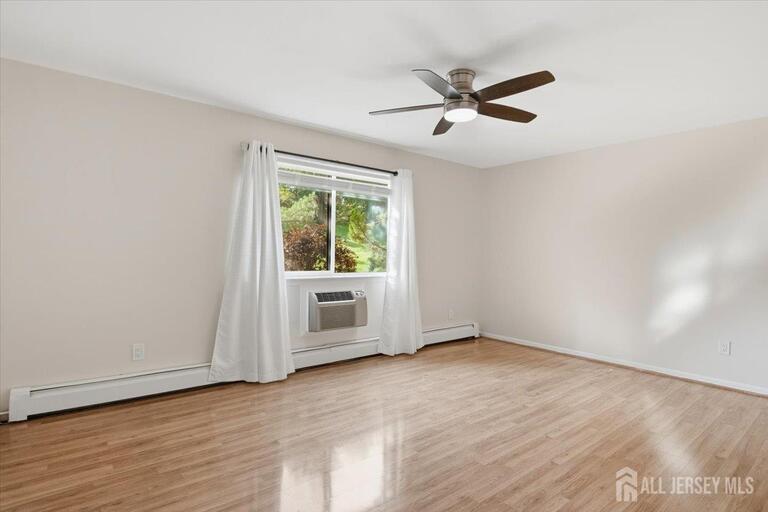 Photo 16 of 903 Cricket Lane, Woodbridge Proper NJ 07095, Woodbridge Proper, NJ