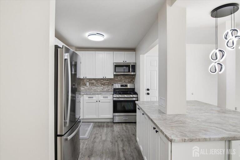 Photo 8 of 903 Cricket Lane, Woodbridge Proper NJ 07095, Woodbridge Proper, NJ