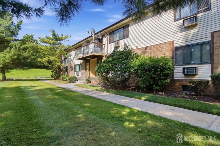 Photo 26 of 903 Cricket Lane, Woodbridge Proper NJ 07095, Woodbridge Proper, NJ