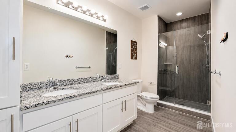 Photo 13 of 432 Tower Boulevard, Piscataway NJ 08854, Piscataway, NJ