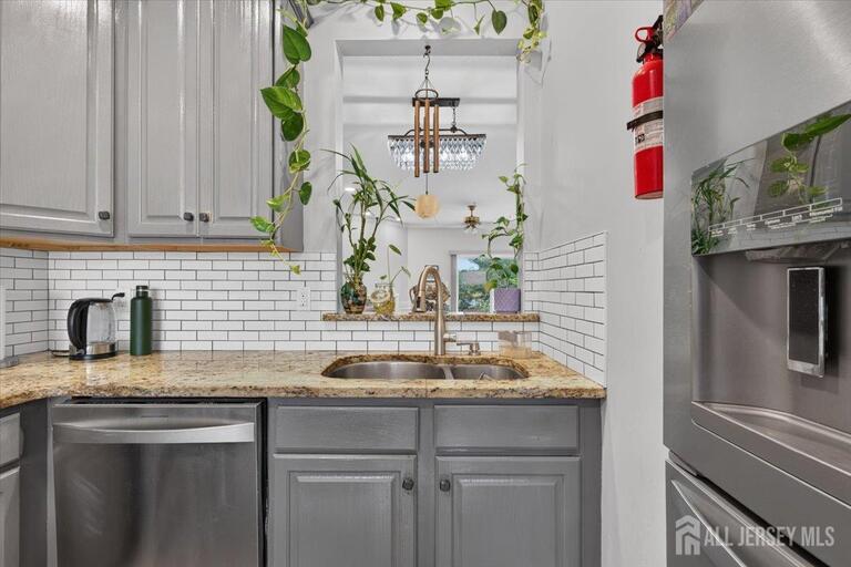Photo 8 of 1008 Blossom Circle, South Brunswick NJ 08810, South Brunswick, NJ