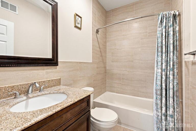 Photo 11 of 39 Hamilton Avenue, Edison NJ 08820, Edison, NJ