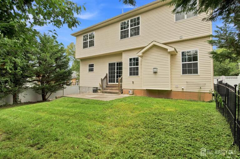 Photo 28 of 39 Hamilton Avenue, Edison NJ 08820, Edison, NJ