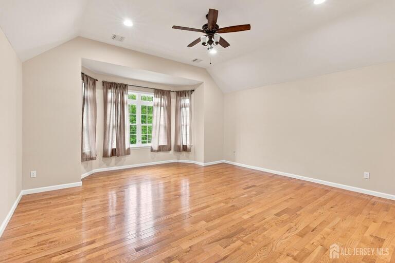 Photo 13 of 39 Hamilton Avenue, Edison NJ 08820, Edison, NJ