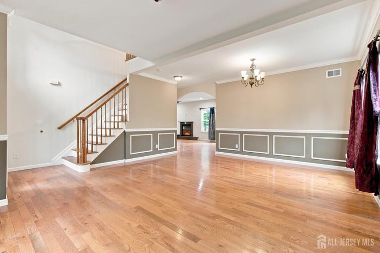 Photo 4 of 39 Hamilton Avenue, Edison NJ 08820, Edison, NJ