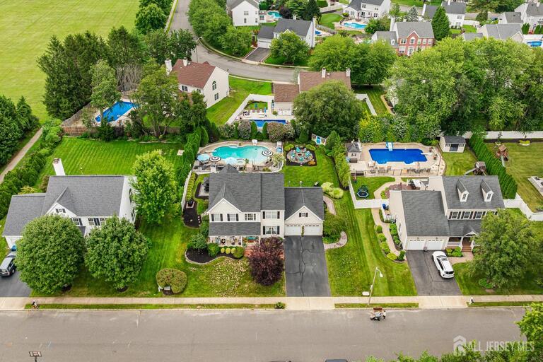 Photo 9 of 31 Woodstown Drive, Freehold NJ 07728, Freehold, NJ